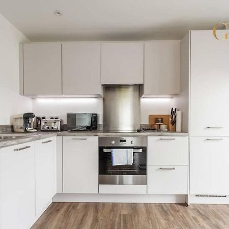2 Bedroom Apartment Chapel Riverside At Goshen Property Serviced Accommodation Southampton, Free Wifi & Parking Экстерьер фото